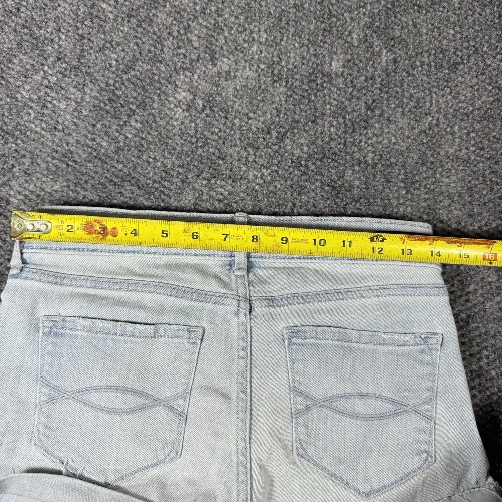 Abercrombie&Fitch LOT OF 2  Size 25 Womens Denim Shorts Dark Wash & Light Wash